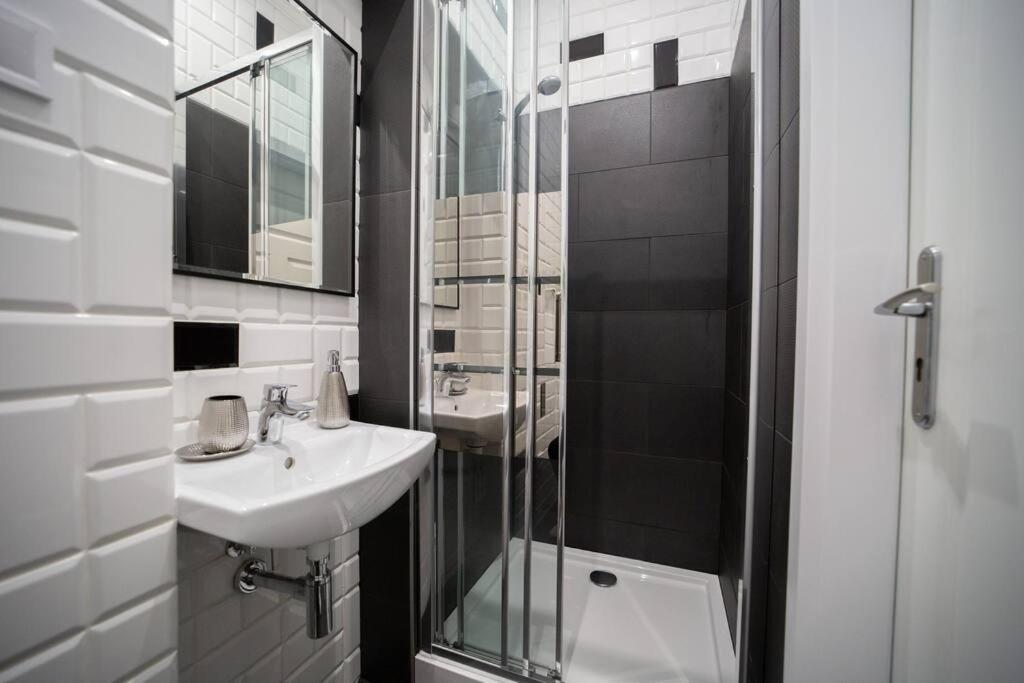 Alton Aleje Apartment 3 Warsaw Exterior photo